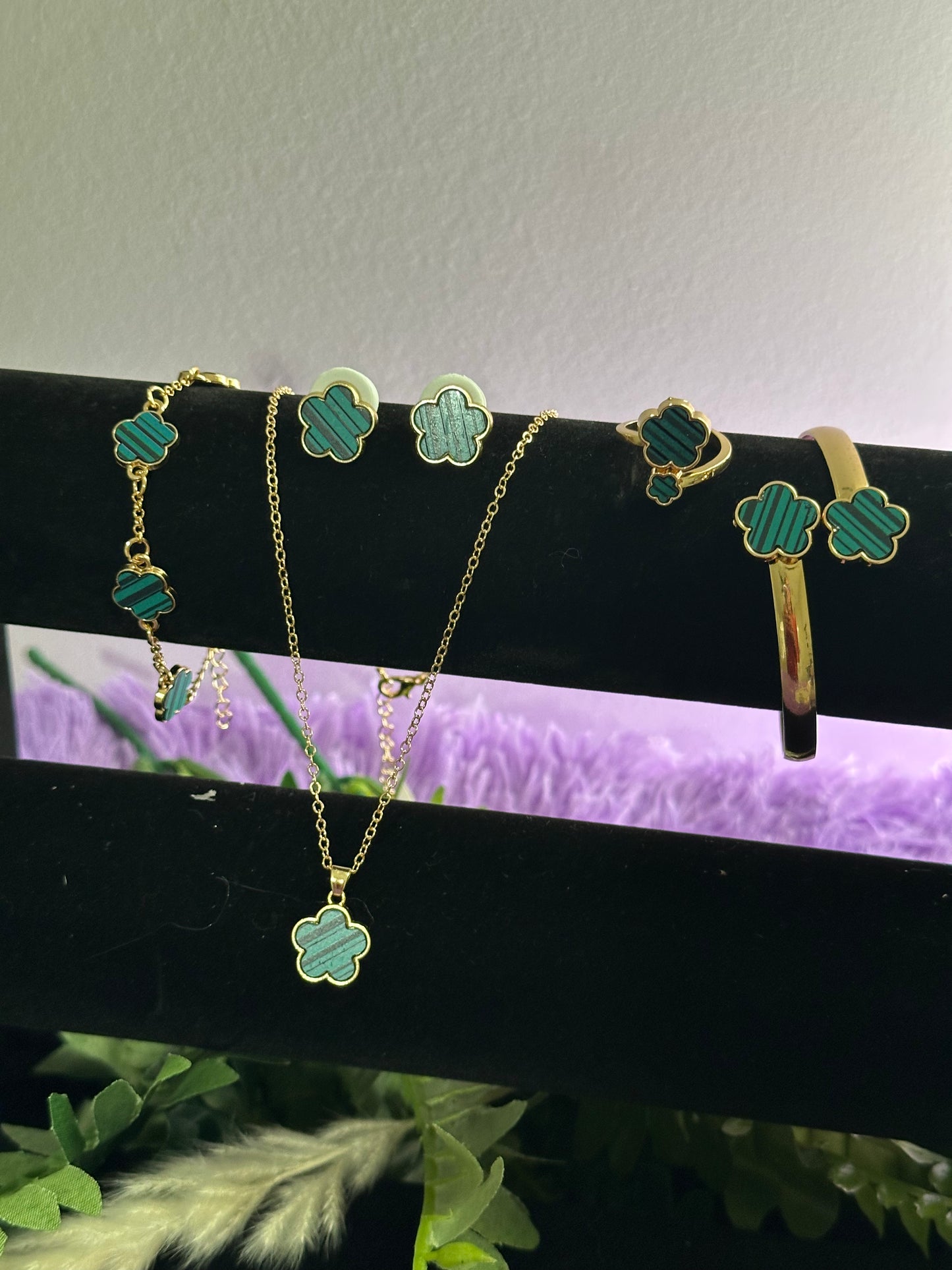 Jewelry sets