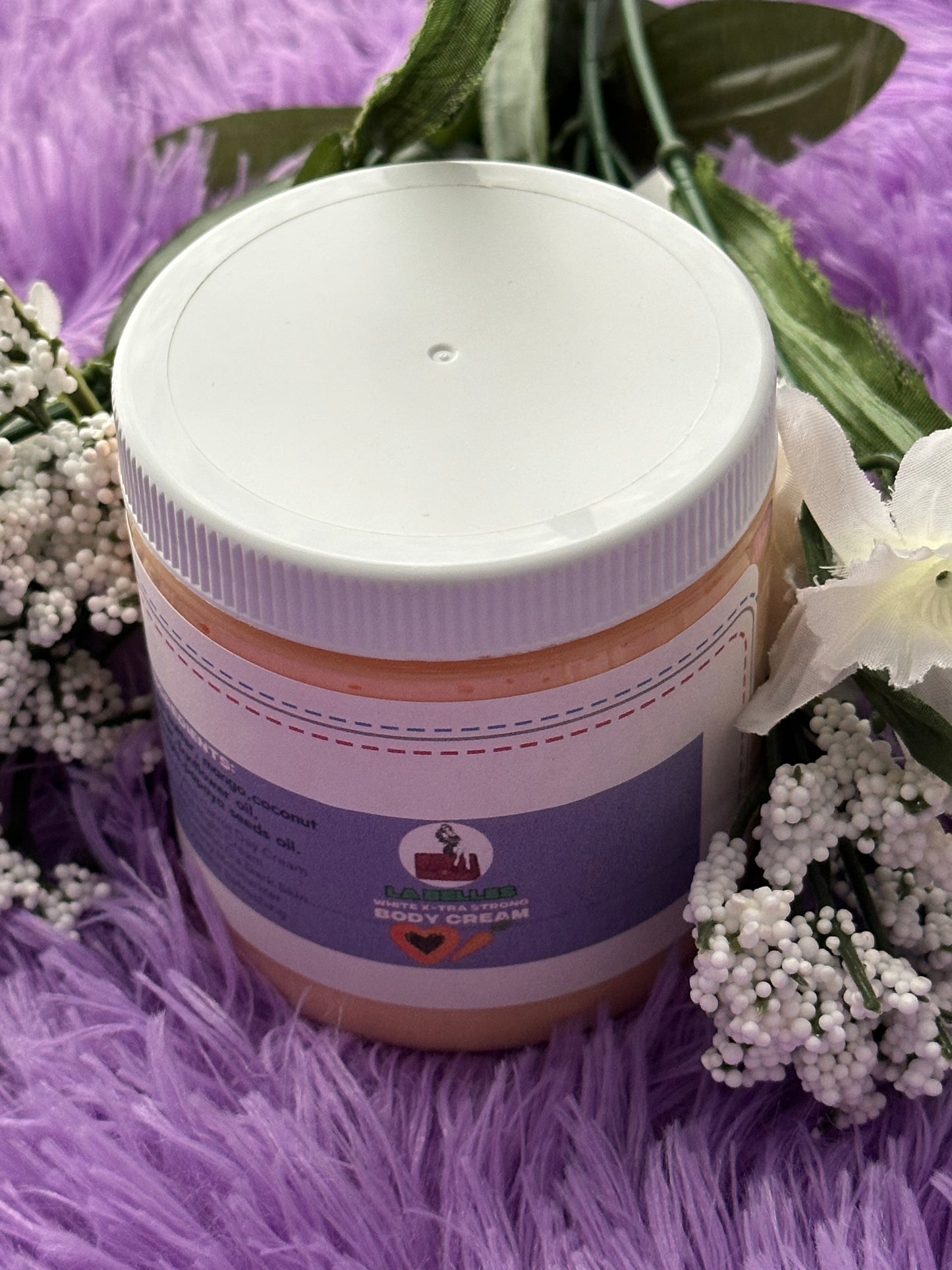 WHITE X-TRA STRONG BODY CREAM